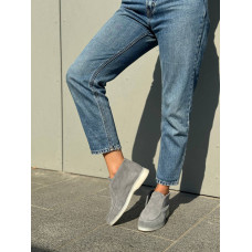 Высокие замшевые лоферы в светло-сером цвете – современный комфорт и утонченный стиль (арт. 156-4).